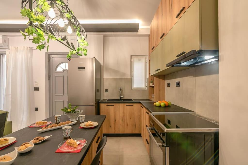 Yro Apartment Hriszí Aktí Haniá Kültér fotó