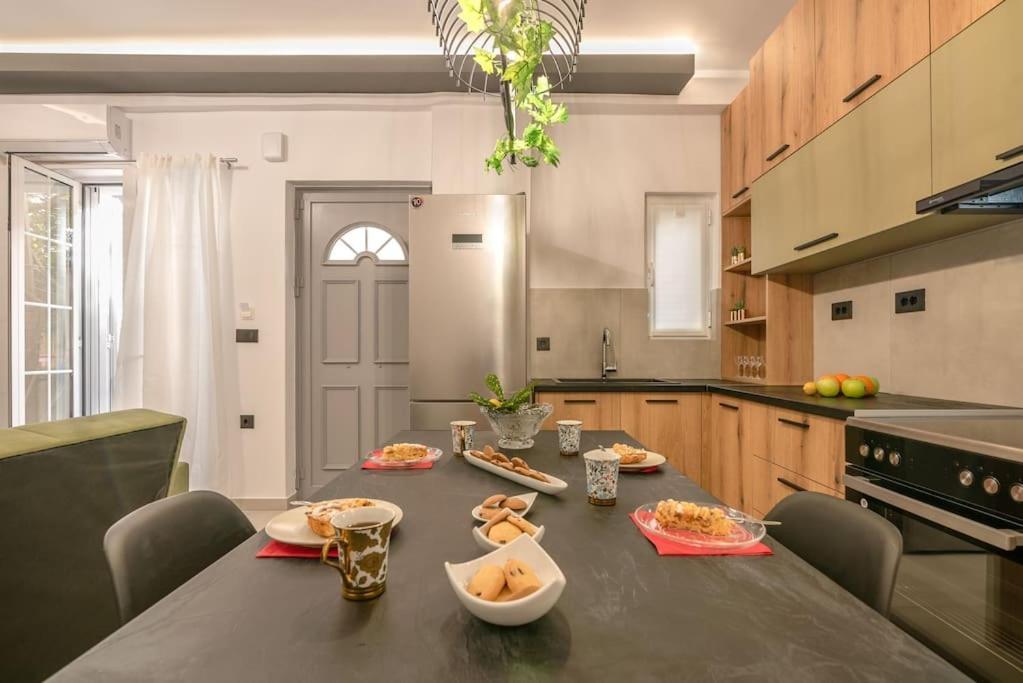 Yro Apartment Hriszí Aktí Haniá Kültér fotó