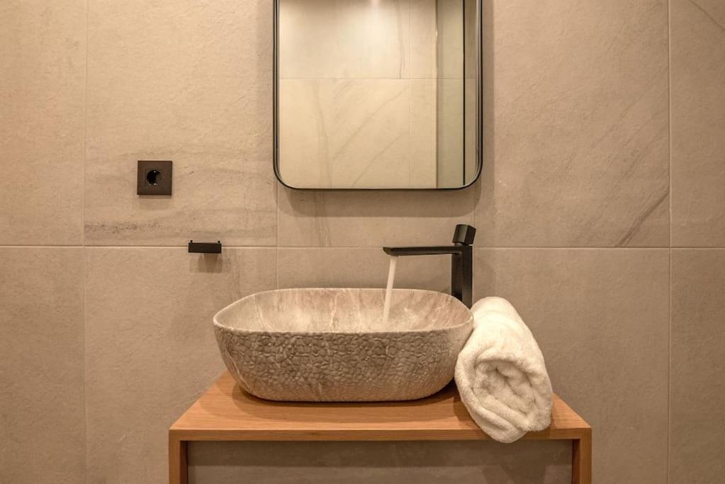 Yro Apartment Hriszí Aktí Haniá Kültér fotó